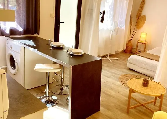 Superbe Boheme Dans Les Vignes شقة نيم